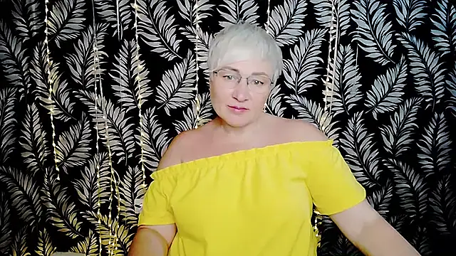 Snapshot of Olivia_playful chatting on June 2026 10:13:02 AM Olivia playful online show from June 2026 10:13:02 AM