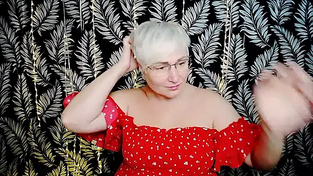 Snapshot of Olivia_playful chatting on June 2026 10:17:02 AM Olivia playful online show from June 2026 10:17:02 AM