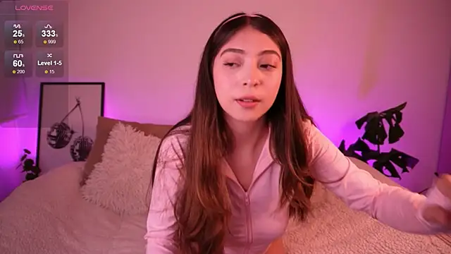 Snapshot of annie24_evans chatting on February 2025 03:13:02 AM annie24 evans online show from February 2025 03:13:02 AM