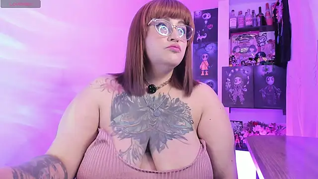 Snapshot of _Ali_Brinck_ chatting on April 2026 12:06:01 AM Ali Brinck online show from April 2026 12:06:01 AM