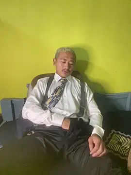 Snapshot of Satinshirt1992 chatting on March 2026 03:51:01 PM Satinshirt1992 online show from March 2026 03:51:01 PM