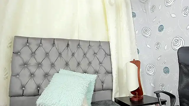 luna evaa online show from March 2025 05:42:02 PM