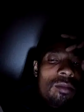 Snapshot of Lent_Medium chatting on October 2025 05:13:01 PM Lent Medium online show from October 2025 05:13:01 PM