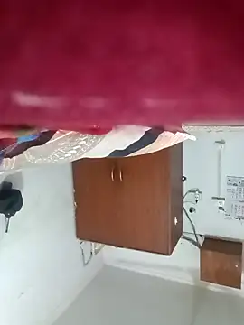 Snapshot of Lent_Medium chatting on February 2026 09:08:01 AM Lent Medium online show from February 2026 09:08:01 AM