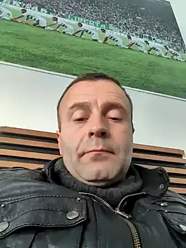 Snapshot of muscularsexy chatting on December 2024 01:07:02 PM muscularsexy online show from December 2024 01:07:02 PM