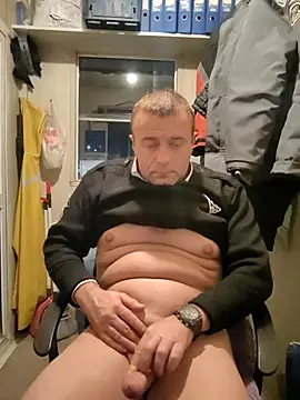 muscularsexy online show from December 2025 01:56:02 AM