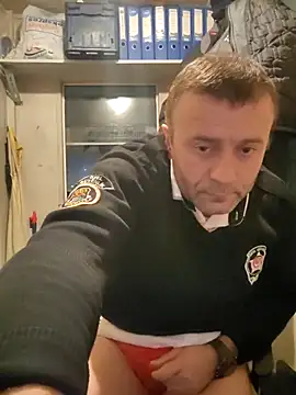 muscularsexy online show from January 2026 12:47:01 AM