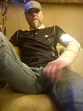 Snapshot of eddouxxx78 chatting on March 2026 04:02:02 PM eddouxxx78 online show from March 2026 04:02:02 PM