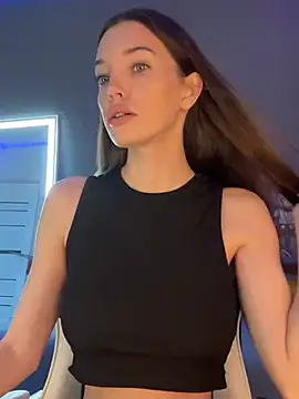 Snapshot of julia_fly chatting on December 2024 09:32:02 AM julia fly online show from December 2024 09:32:02 AM