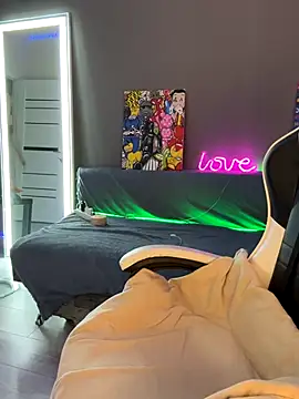 Snapshot of julia_fly chatting on October 2025 10:12:02 AM julia fly online show from October 2025 10:12:02 AM