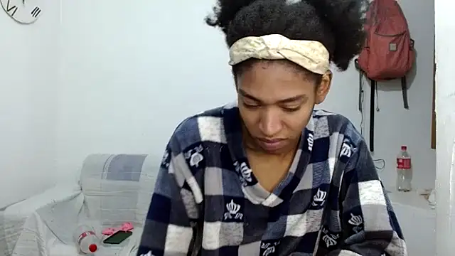 angelamarie1 online show from October 2025 11:10:01 AM