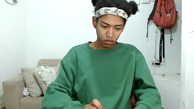 angelamarie1 online show from November 2025 09:34:02 AM