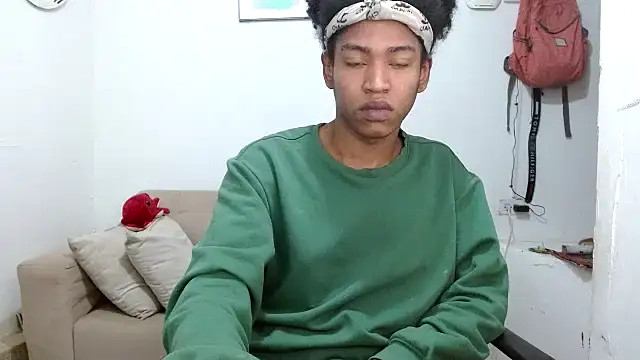 angelamarie1 online show from February 2026 12:18:02 AM