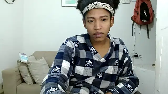 angelamarie1 online show from February 2026 03:29:02 AM