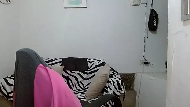 angelamarie1 online show from March 2026 10:37:02 AM