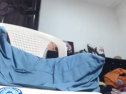 Snapshot of pamelabigcock69 chatting on September 2025 02:42:01 PM pamelabigcock69 online show from September 2025 02:42:01 PM