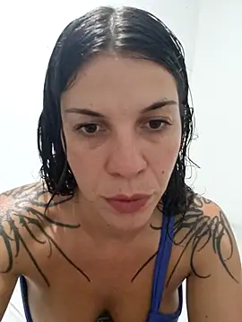 frenchxena98 online show from December 2025 09:46:02 PM