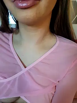 Snapshot of LucyKims chatting on March 2026 07:03:02 AM LucyKims online show from March 2026 07:03:02 AM