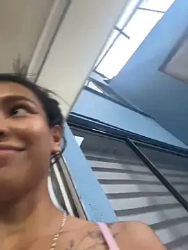 LauraAristizabal online show from January 2025 11:04:01 PM