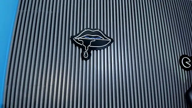 LauraAristizabal online show from February 2025 06:57:02 PM