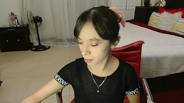 MINI Petite online show from January 2025 10:51:01 PM