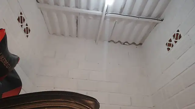 sexyjustin202 online show from January 2025 01:10:02 AM