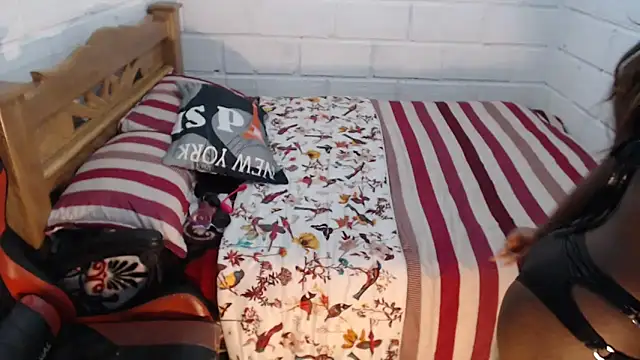 sexyjustin202 online show from November 2025 09:58:01 PM