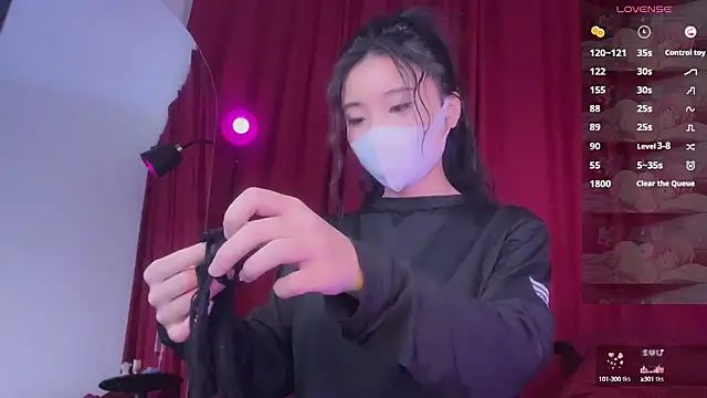 Snapshot of alaia-EDP chatting on December 2024 10:56:02 AM alaia-EDP online show from December 2024 10:56:02 AM