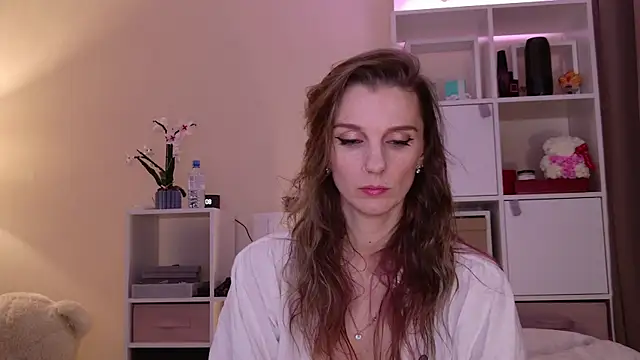 Snapshot of Karamelsw_ chatting on April 2026 10:07:02 PM Karamelsw online show from April 2026 10:07:02 PM