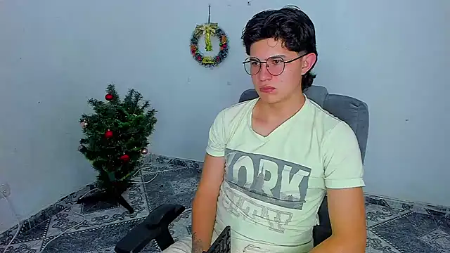 patrik 027 online show from December 2024 09:15:01 PM