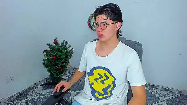 patrik 027 online show from December 2024 01:34:02 PM