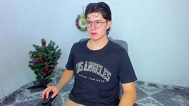 patrik 027 online show from December 2024 12:49:01 PM