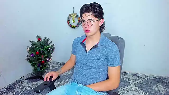 patrik 027 online show from December 2024 12:27:02 PM