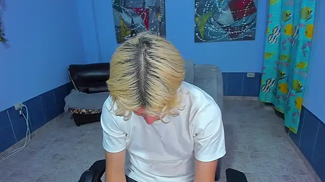 patrik 027 online show from November 2025 08:36:02 PM