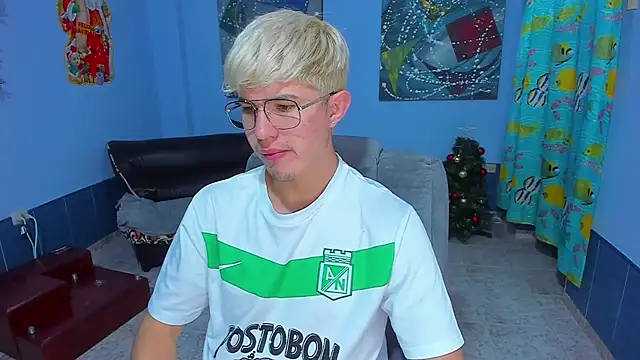 patrik 027 online show from December 2025 06:45:02 PM