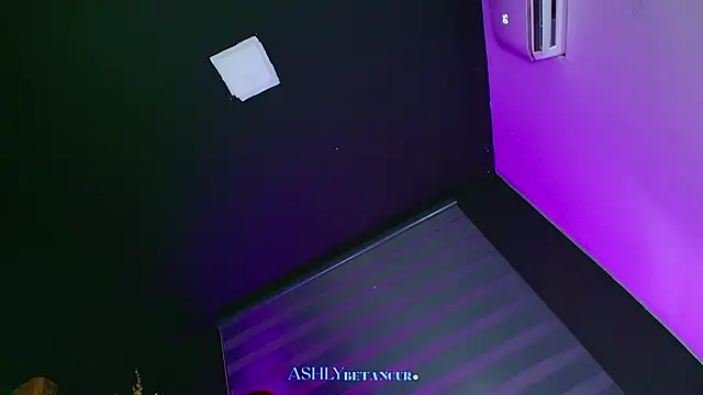 AshlyBetancurX online show from February 2026 10:41:01 PM