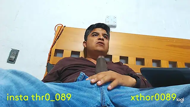 Snapshot of thor000089 chatting on May 2026 04:21:01 AM thor000089 online show from May 2026 04:21:01 AM