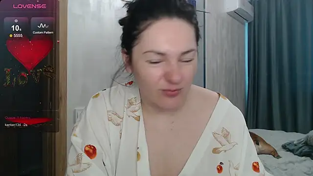 Stacy Davice online show from September 2025 12:43:01 PM