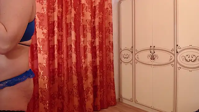 Snapshot of AlinaBoobs55 chatting on December 2024 11:22:01 AM AlinaBoobs55 online show from December 2024 11:22:01 AM