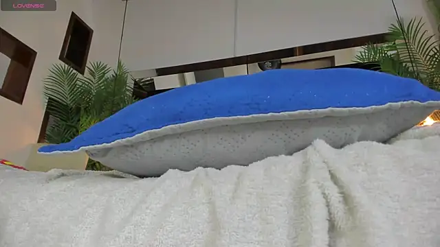 Snapshot of candy_sweet_ chatting on February 2025 09:58:02 PM candy sweet  online show from February 2025 09:58:02 PM