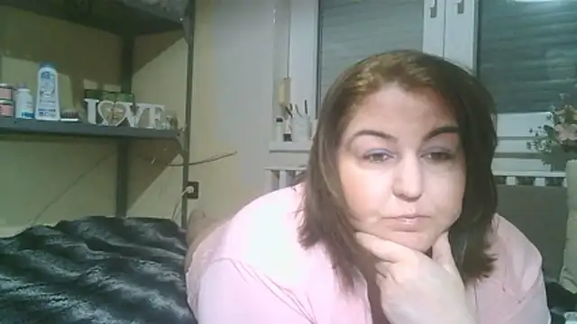 Snapshot of Mileva88 chatting on January 2026 05:59:01 PM Mileva88 online show from January 2026 05:59:01 PM