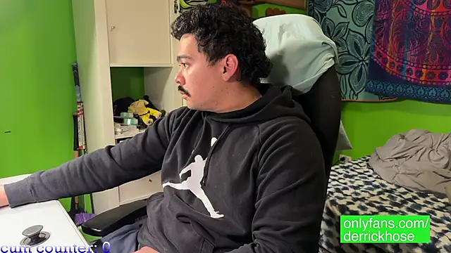 DerrickHose online show from March 2025 01:06:01 AM