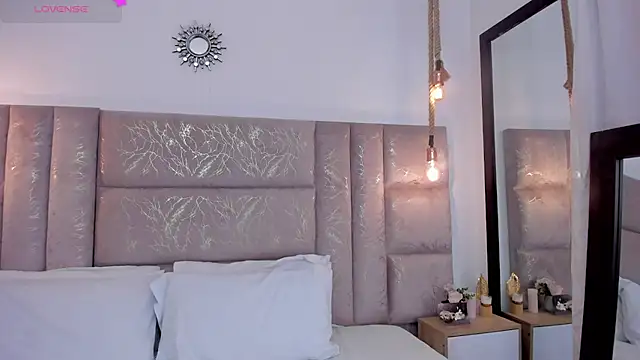 CeliWoods online show from July 2026 10:33:01 AM
