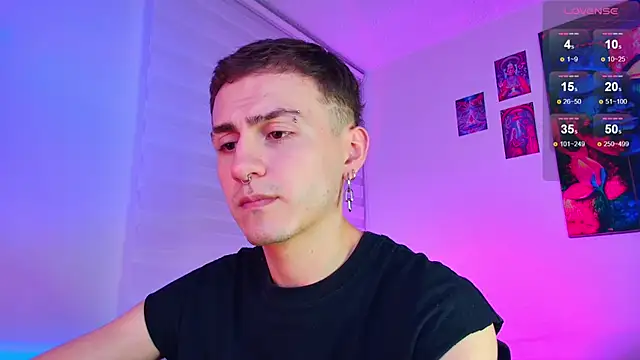 Snapshot of dimitri-bilak chatting on April 2026 11:25:01 PM dimitri-bilak online show from April 2026 11:25:01 PM