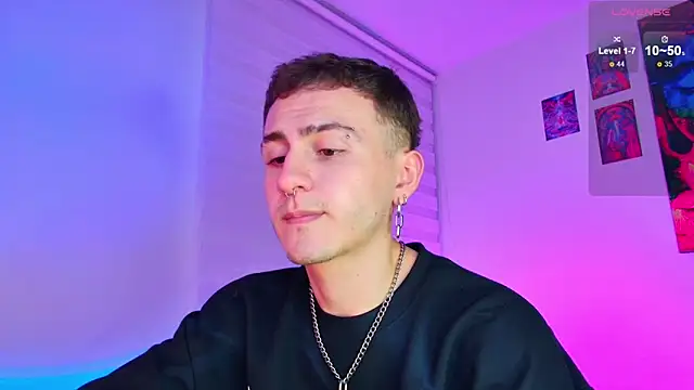 Snapshot of dimitri-bilak chatting on April 2026 11:13:01 PM dimitri-bilak online show from April 2026 11:13:01 PM