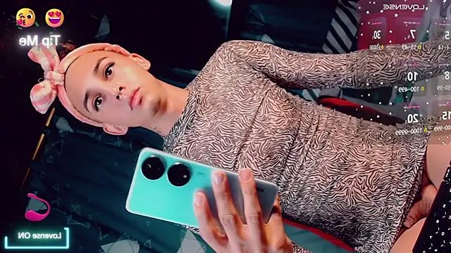 CharlotteBigCock online show from September 2025 02:21:01 PM