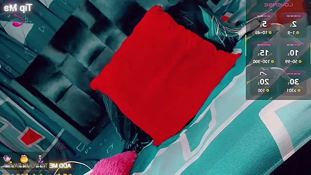 Snapshot of CharlotteBigCock chatting on February 2026 02:02:02 PM CharlotteBigCock online show from February 2026 02:02:02 PM