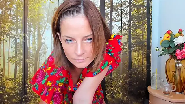 Snapshot of ViciousSiren chatting on March 2025 01:29:02 PM ViciousSiren online show from March 2025 01:29:02 PM