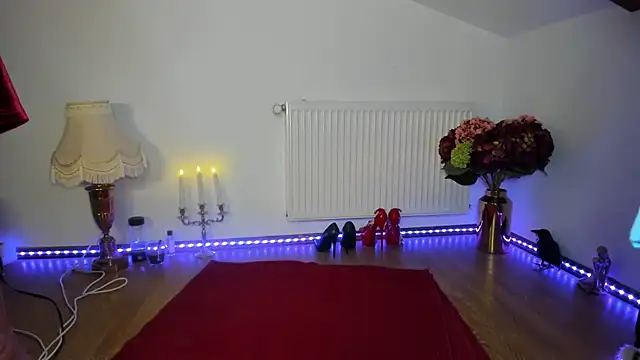 Snapshot of ViciousSiren chatting on November 2025 05:13:01 PM ViciousSiren online show from November 2025 05:13:01 PM