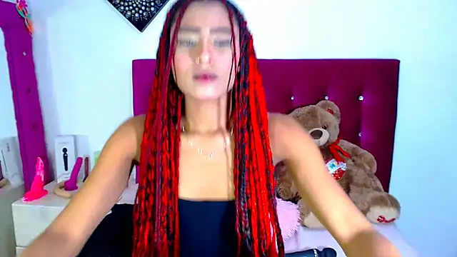 Jenng18 online show from September 2025 10:58:02 PM